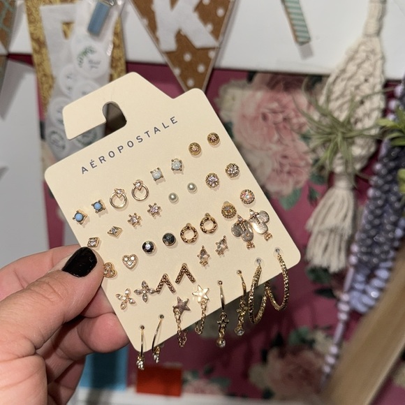 Aeropostale Gold Earring 20 pairs sets NEW studs hoops Hearts stars wings clover - Picture 2 of 2